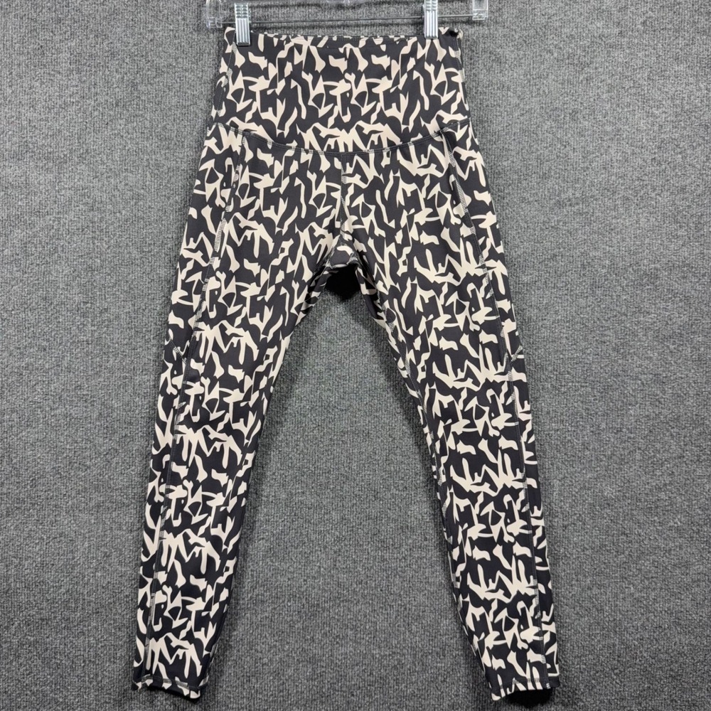 Move Theology Cropped Leggings Womens Small Abstract Print Black Cream